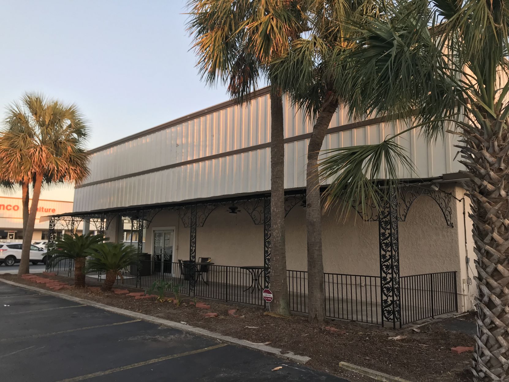 Former Congress restaurant
